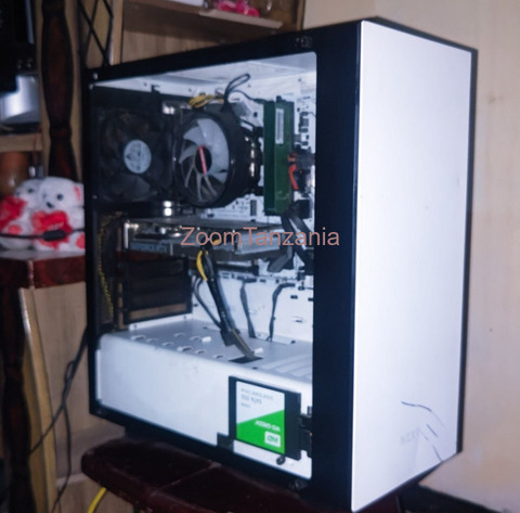 Kompyuta ya Gemu Graphics RTX 2060, 120GB SSD /  500GB HDD - 1/5