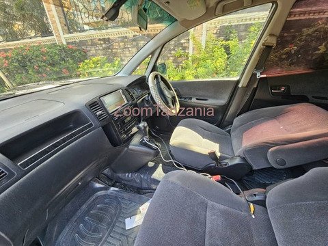 Toyota Corolla Spacio 2003 Gray Color - 6/6