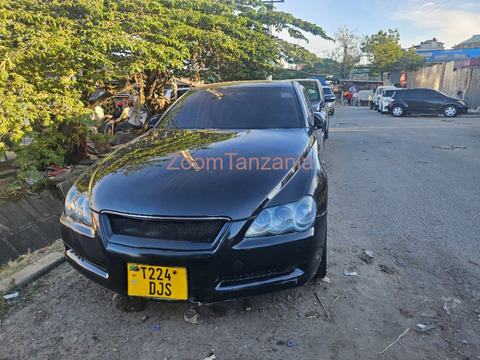 2005 Toyota Mark X Black Color - 4/6