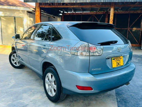 2006 Toyota Harrier Blue Color - 5/6