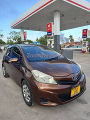 2011 Toyota Vitz Brown Color
