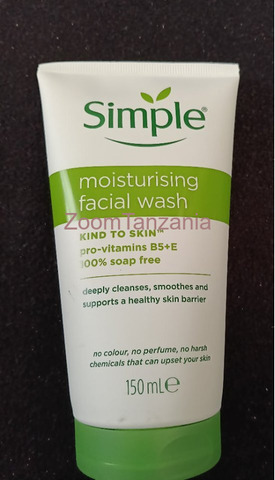 Simple Moisturising Facial Wash 150ml