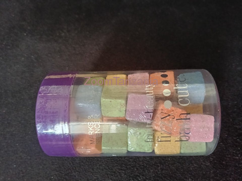 Marks and Spencer Fruity Fizzy Bath Cubes - 5/5
