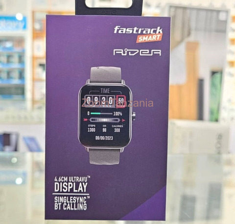 Saa ya Fastrack Rider Smartwatch 4.64 cm TFT LCD Display