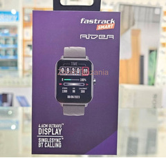 Saa ya Fastrack Rider Smartwatch 4.64 cm TFT LCD Display