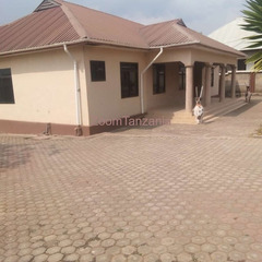 4 Bedrooms House For Sale Mbeya