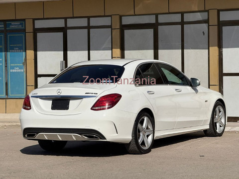 2015 Mercedes-Benz C200 White Color - 5/5