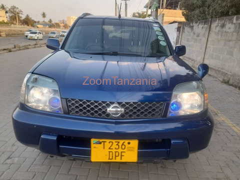 2023 Nissan X-Trail Blue Color - 1/6