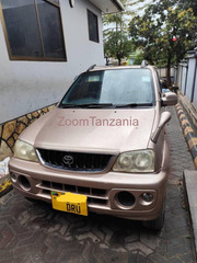 2005 Toyota Cami Gold Color