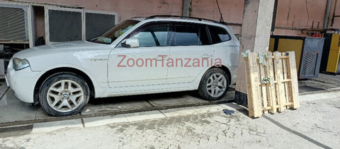 2007 BMW X3 White Color - 3/6