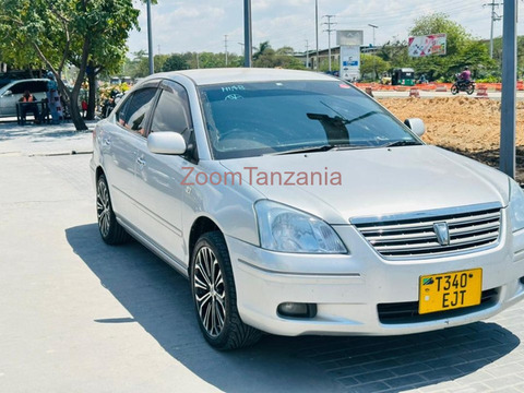 2005 Toyota Premio - 4/5