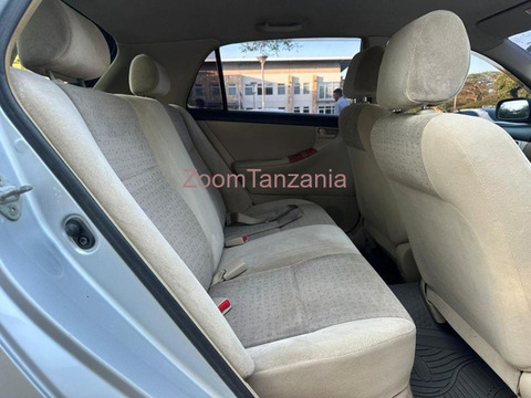 2004 Toyota Allex Rangi Silver - 2/5