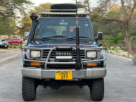 2001 Toyota Land Cruiser Prado - 1/6