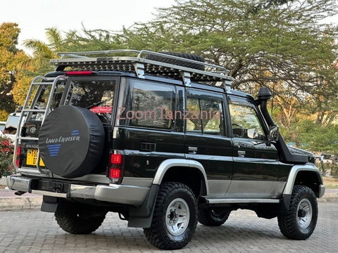 2001 Toyota Land Cruiser Prado - 5/6