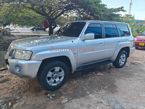 2004 Nissan Patrol - 6/6