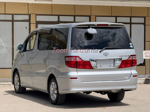 Toyota Alphard 2006 Rangi Silver - 2/6