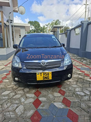 2004 Corolla Spacio Black Color