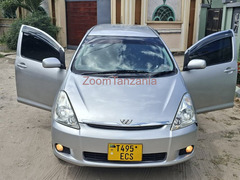 Toyota Wish 2004 Rangi Silver