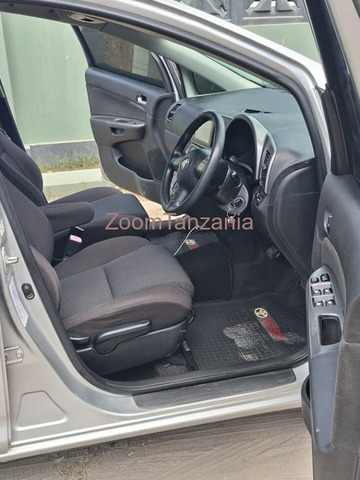 Toyota Wish 2004 Rangi Silver - 6/6