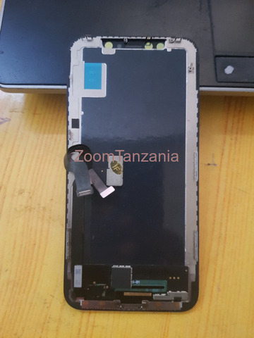 iPhone X Display - 1/3