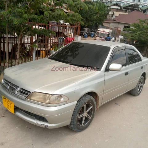 2002 Toyota Carina Silver Color - 2/6