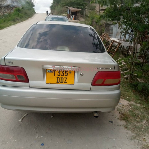2002 Toyota Carina Silver Color - 4/6