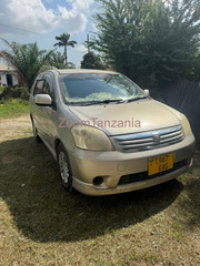 2005 Toyota Raum Rangi Silver