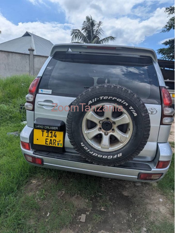 Toyota Land Cruiser Prado 2005 Rangi Silver - 3/6