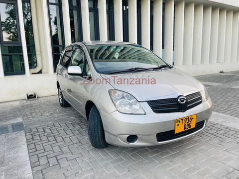 Toyota Corolla Spacio 2005 Rangi Silver - 1/5