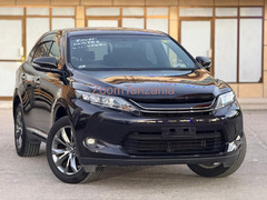 Toyota Harrier 2015 Rangi Nyeusi