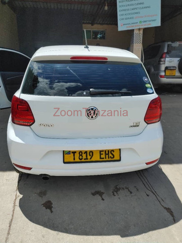 2015 Volkswagen Polo White - 5/6