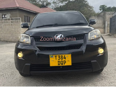 2008 Toyota IST Black