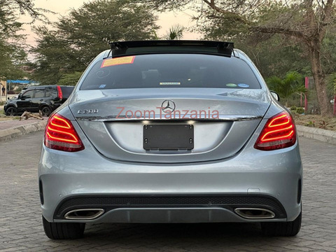 2015 Mercedes-Benz C 200 Grey - 2/6