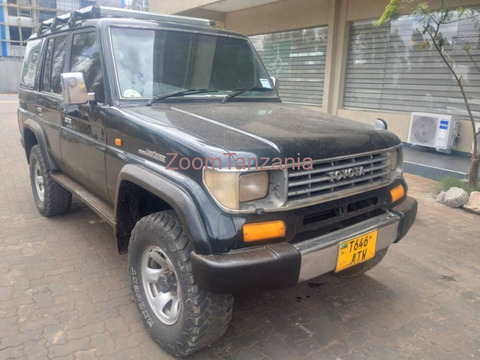 1994 Toyota Land Cruiser SX Green - 3/6