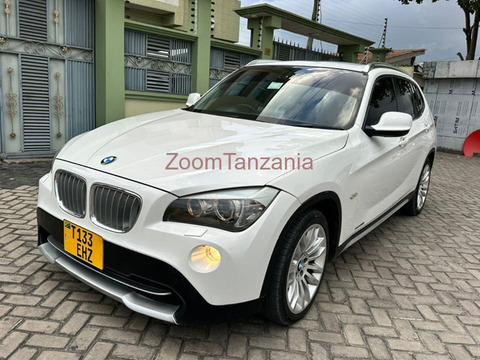 2011 BMW X1 White - 2/6