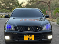 Toyota Crown Athlete 2006 Nyeusi