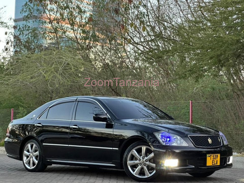 Toyota Crown Athlete 2006 Nyeusi - 3/6