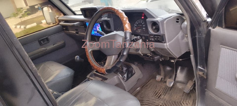 2000 Toyota Land Cruiser Prado SX Black - 6/6
