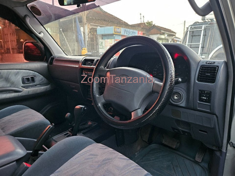 Toyota Land Cruiser Prado 2002 Silver - 5/6