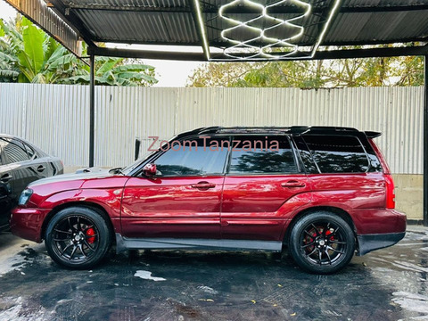 Subaru Forester SG5 2005 Nyekundu - 6/6