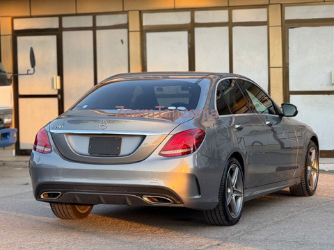 2015 Mercedes-Benz Gray - 5/5