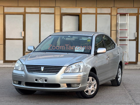 2002 Toyota Premio F Silver - 2/5