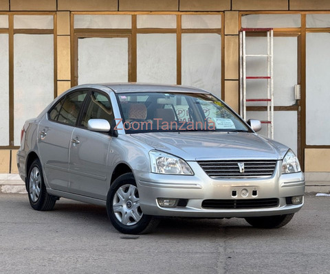 2002 Toyota Premio F Silver - 3/5