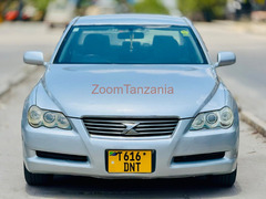 2007 Toyota Mark X Silver