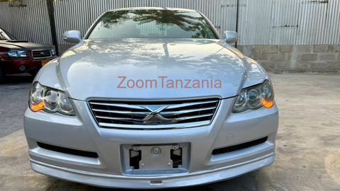 Toyota Mark X 2006 Silver - 1/6