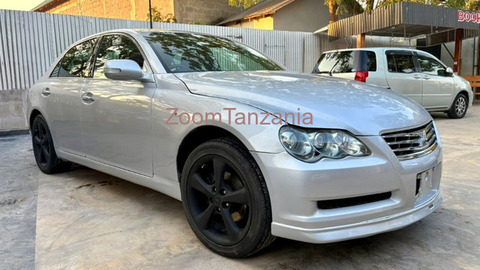 Toyota Mark X 2006 Silver - 4/6