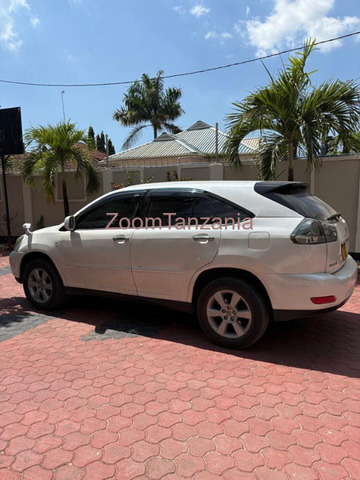 Toyota Harrier 2006 Nyeupe - 2/6