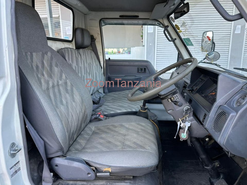 Toyota Toyoace 1998 Nyeupe - 5/5