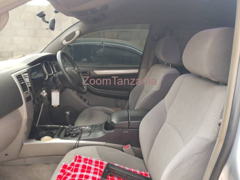 Toyota Hilux Surf 2007 Silver - 3/6