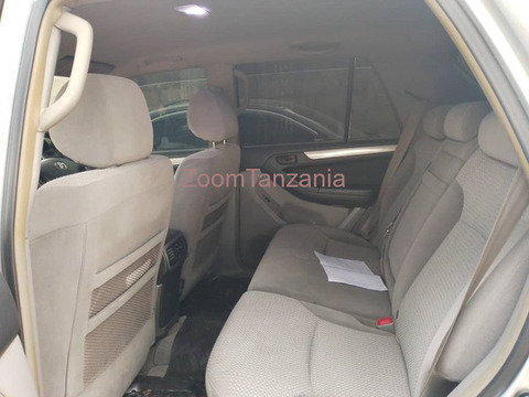 Toyota Hilux Surf 2007 Silver - 4/6